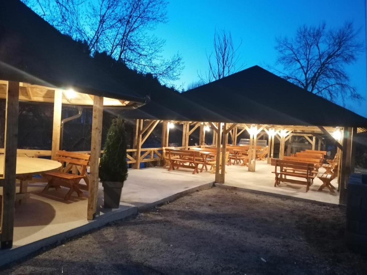 Rivera Club Bed and Breakfast Raška Eksteriør billede